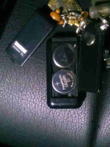 エンジンスターターリモコン電池交換