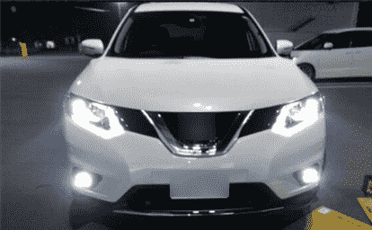 LEDヘッドライトおすすめでチラツキBELLOFフォースレイH11をフォグランプに使用で直す方法