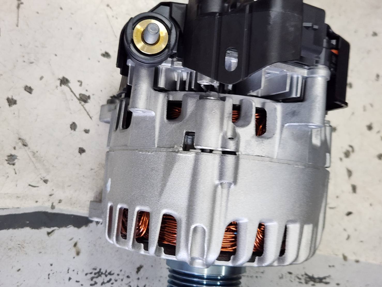 NISSANセレナC26とエクストレイルT32ECOモーター
