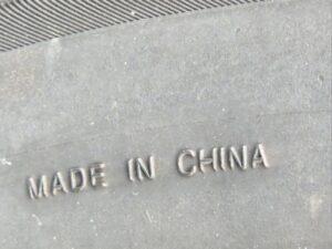エクストレイルT32タイヤDAVANTIイタリア製なのにMade in China