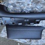 エクストレイルT32前期助手席コンソールボックス上部インストルメントルパッドを後期型へ交換（換装）パーツ